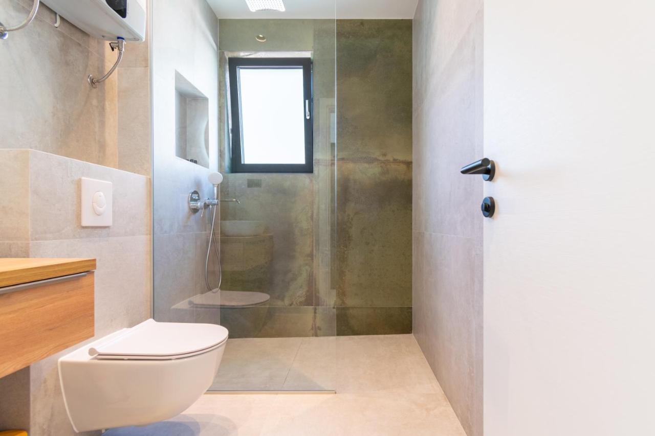 Apartmani Pino 1 Baška Voda Extérieur photo
