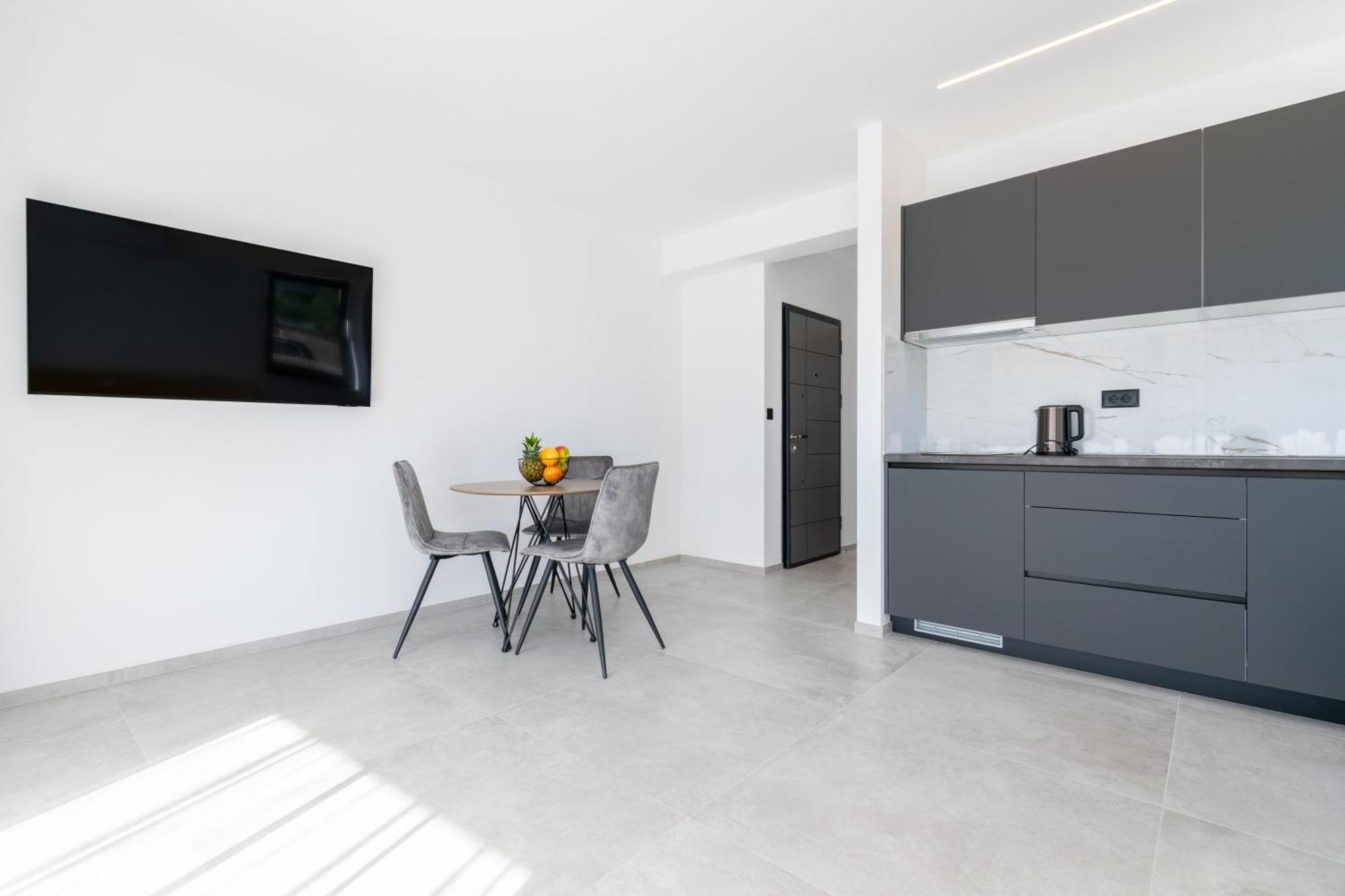 Apartmani Pino 1 Baška Voda Extérieur photo