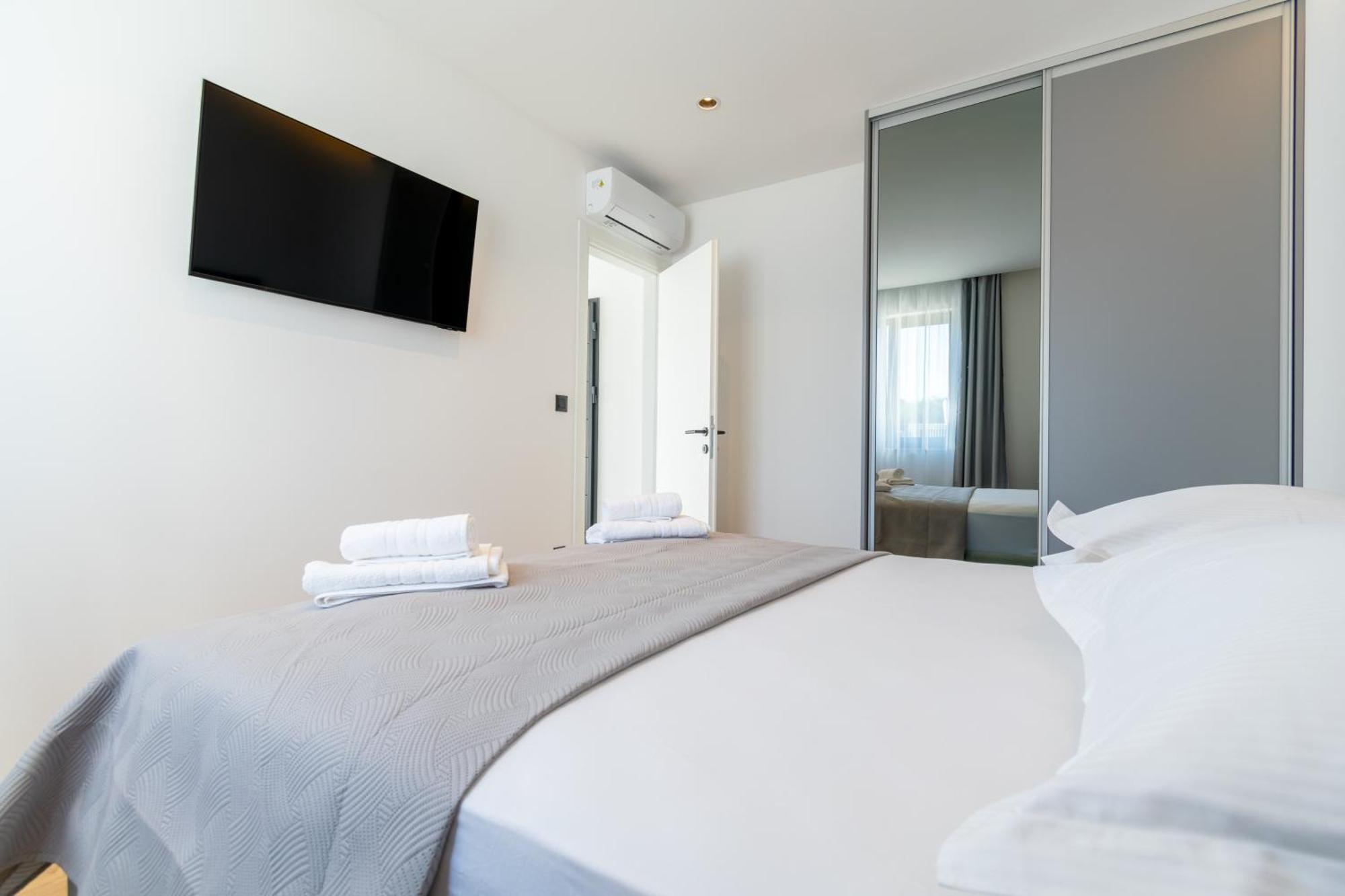 Apartmani Pino 1 Baška Voda Extérieur photo