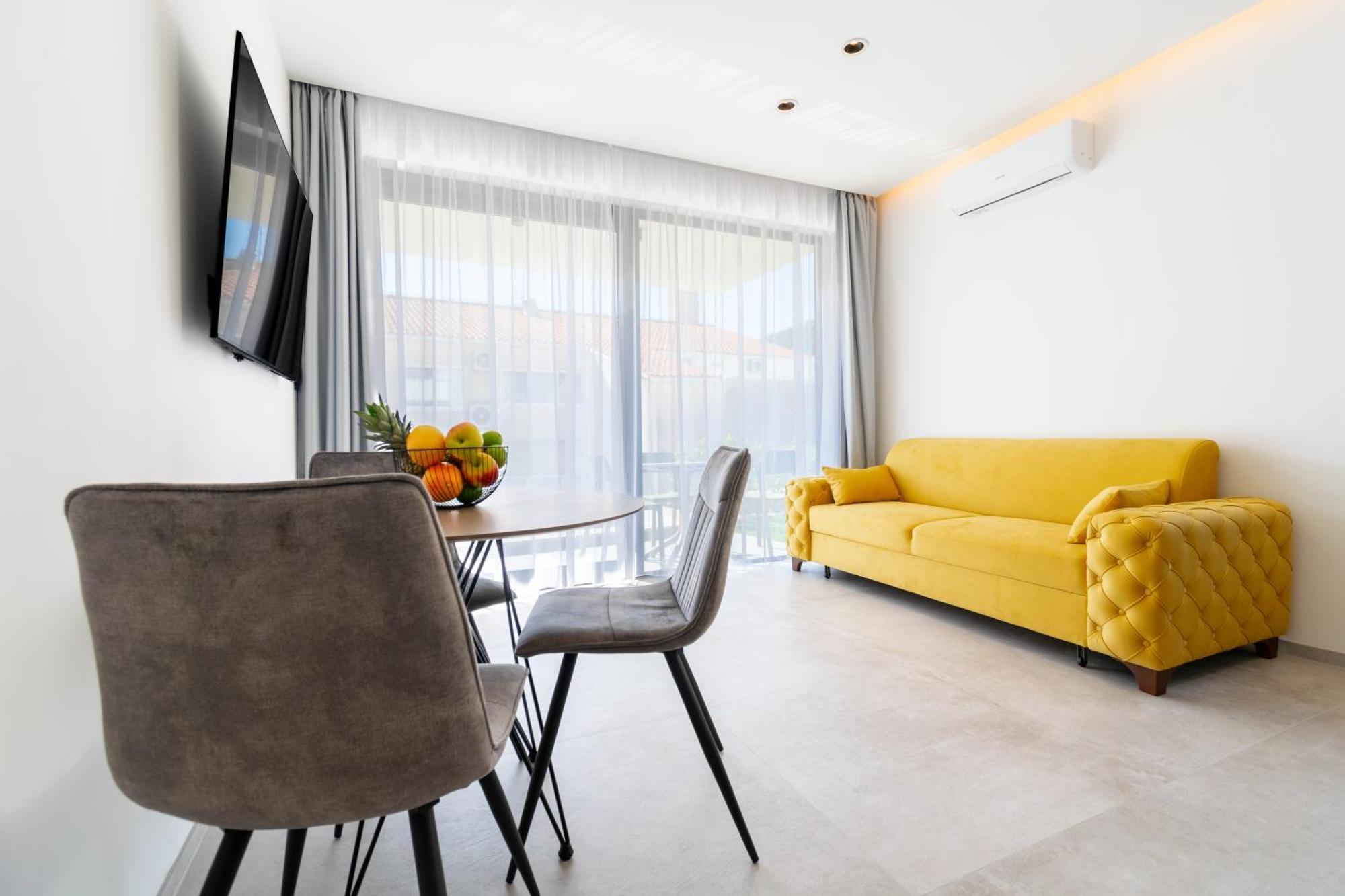 Apartmani Pino 1 Baška Voda Extérieur photo
